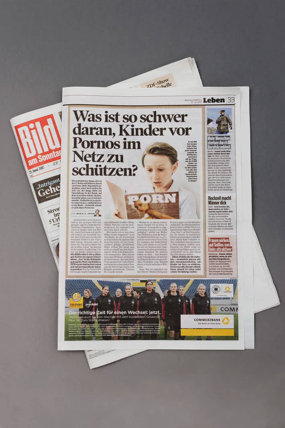 Zeitschriftenartikel über die Kampagne "Nur ein Klick entfernt" von Innocence in Danger