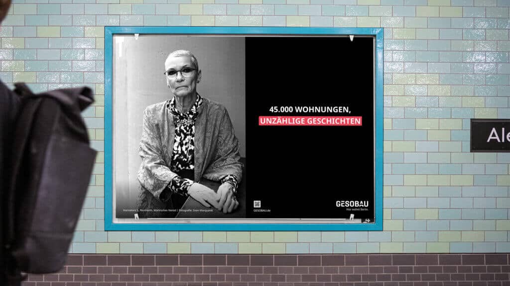 Zur GESOBAU Ausstellung von Sven Marquardt wurde diverse öffentliche Anzeigen in ganz Berlin geschaltet. Dieses erzählt unzählige Geschichten.
