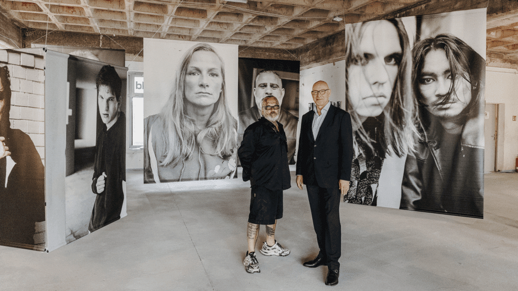 Eine Liveaufnahme von der GESOBAU Ausstellung von Sven Marquardt.