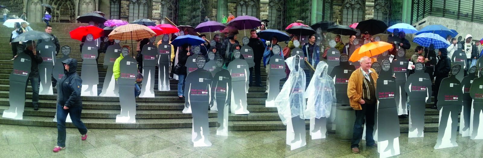 Aktion IDA vor dem Kölner Dom