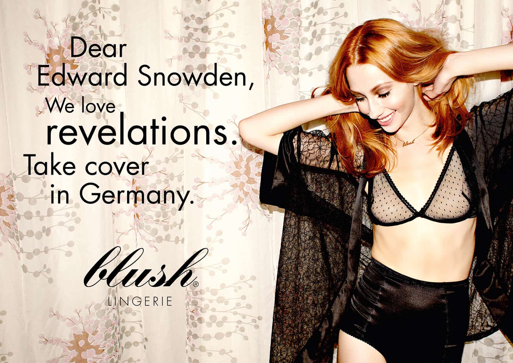 Das Plakat zeigt eine Frau im Dessous. Edward Snowden wird darin angesprochen. Die Kampagne wurde im Rahmen der Snowden-Entfüllungen 2025 entwickelt.