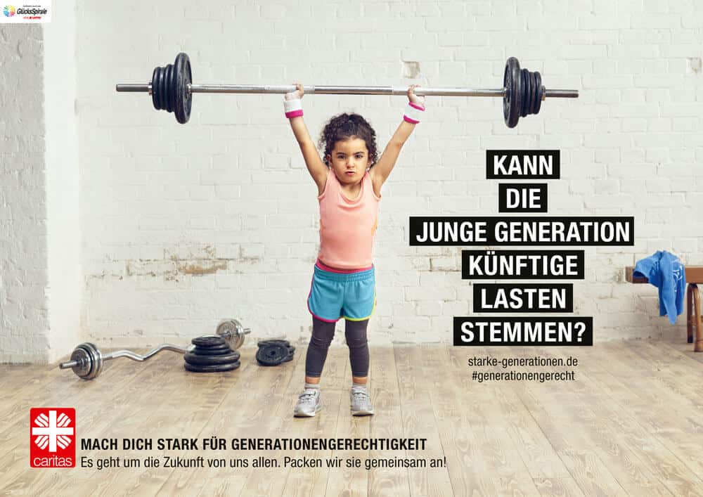Das Plakat von glow zur Generationengerechtigkeit zeigt mit einem Mädchen und einer Hantel.