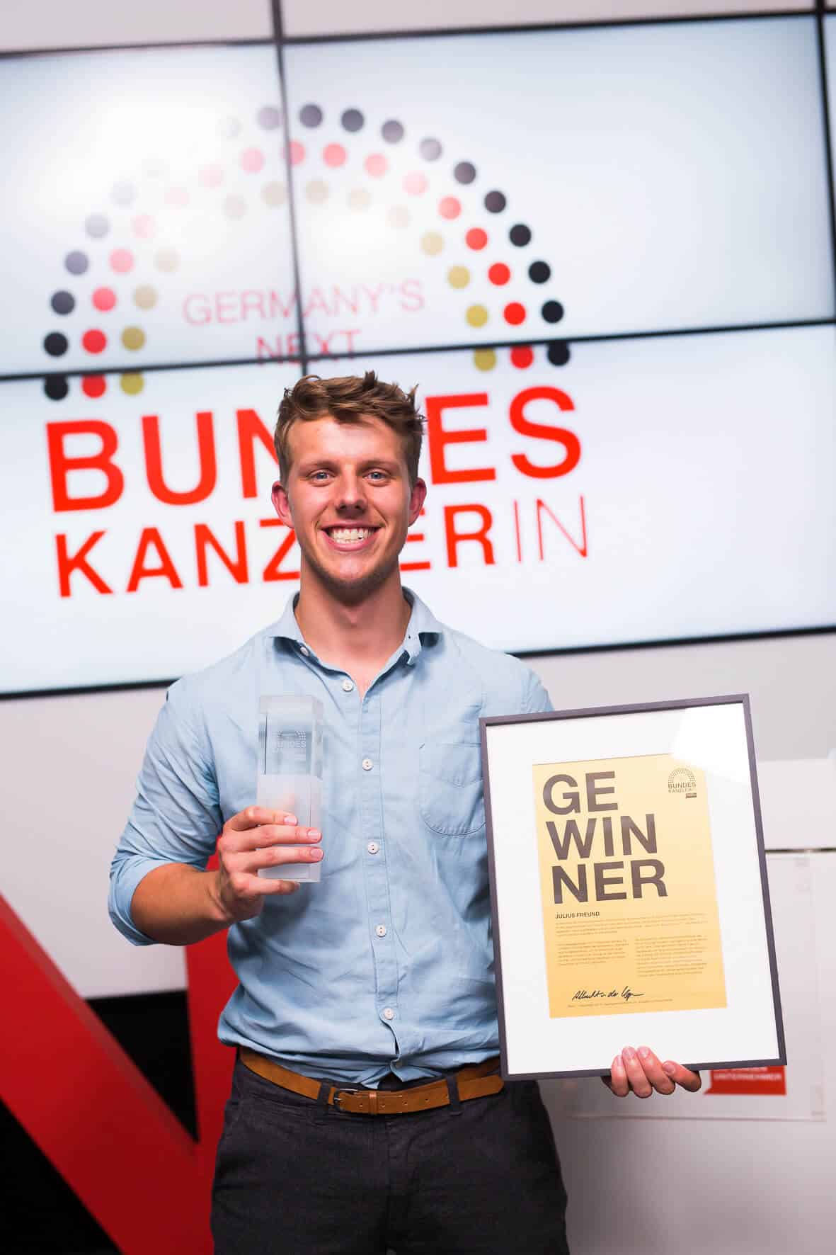 Der Gewinner vom Germanys Next Bundeskanzler Wettbewerb